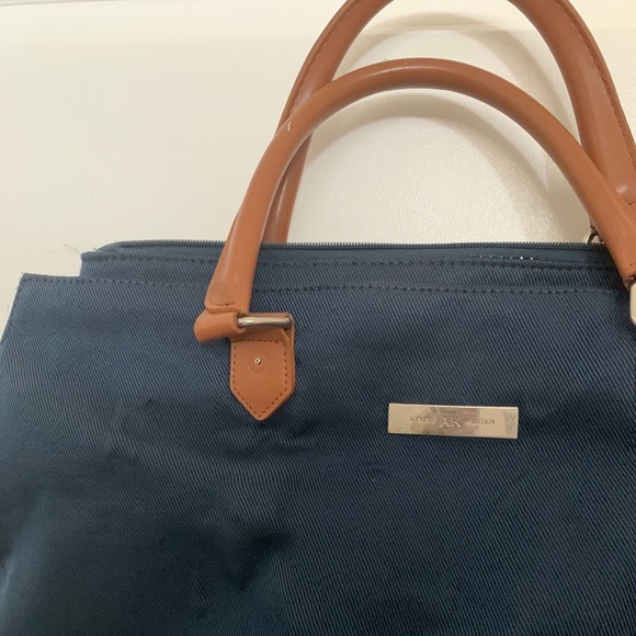 Weekend bag - Picture 3 of 12